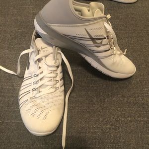 Brand new Nike Training 6 tennis shoes